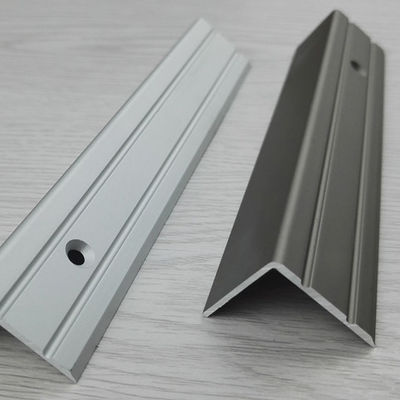 Anti Slip Anodised Colored 6061 T5 T6 Aluminum Stair Nosing